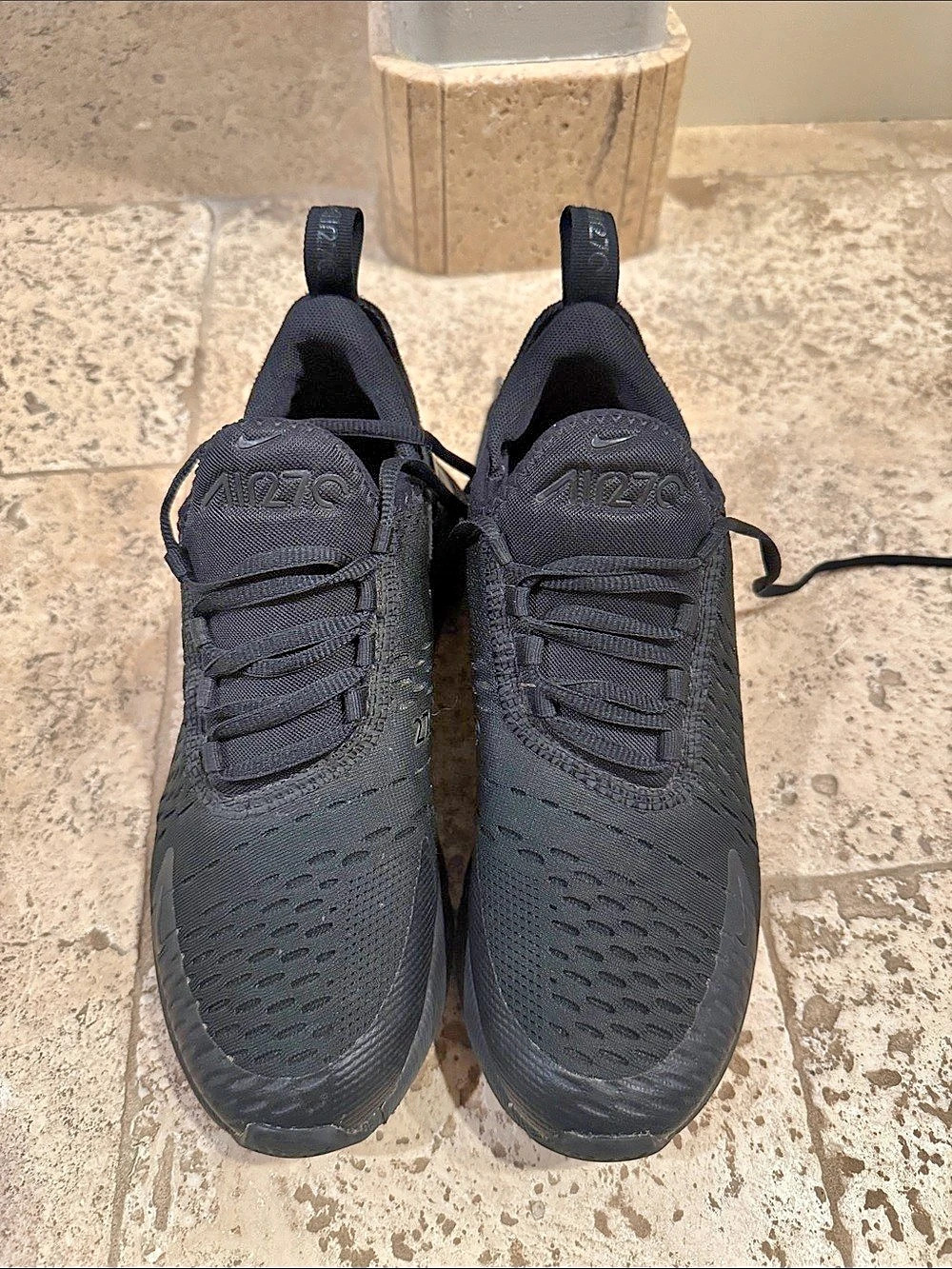 Nike Air Max 270 Triple Black Sneakers US 5Y
